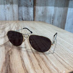 FRED FORCE 10 SUNGLASSES
Blue pilot-style